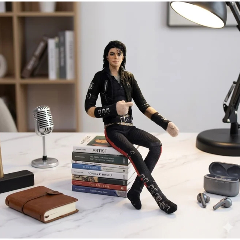 Boneco de Pelúcia Articulado M - Evoker Cosplay Prop avaliação e preço