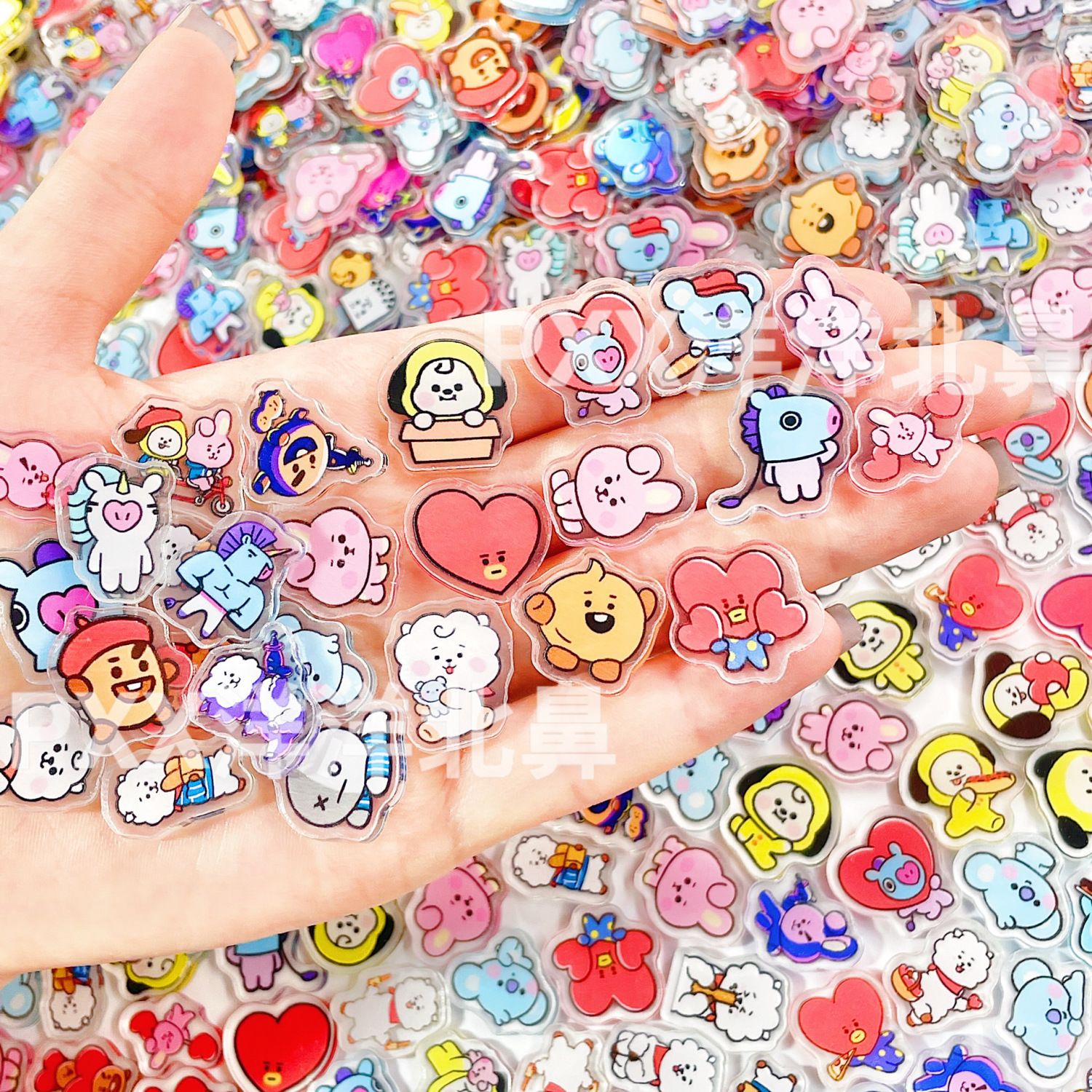 100 peças BT21 BTS de acrílico - Cosplay Material For Prop avaliação e preço